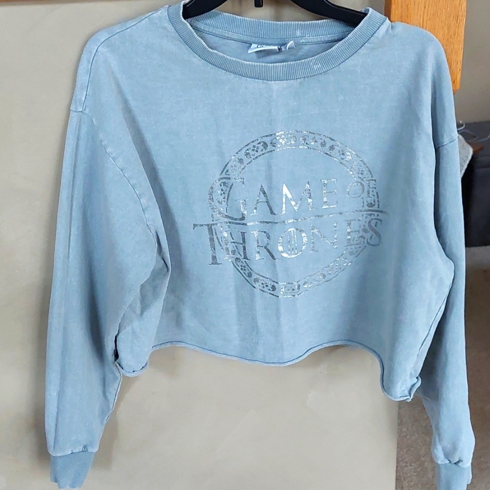 Primark Limited Game Of Thrones Cropped Long Sleeve Size L (14/16) Gray Color
